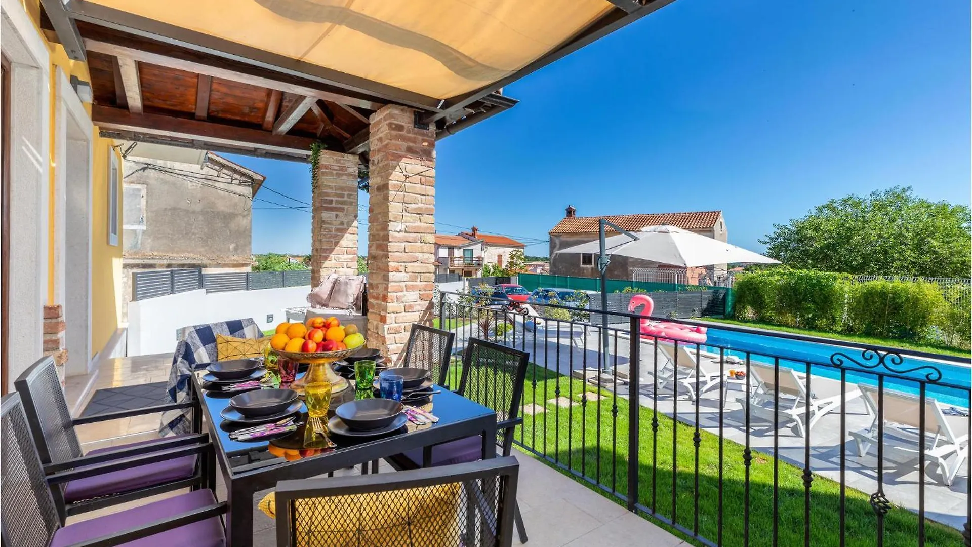 Lovely Home In Jadreski With Wifi